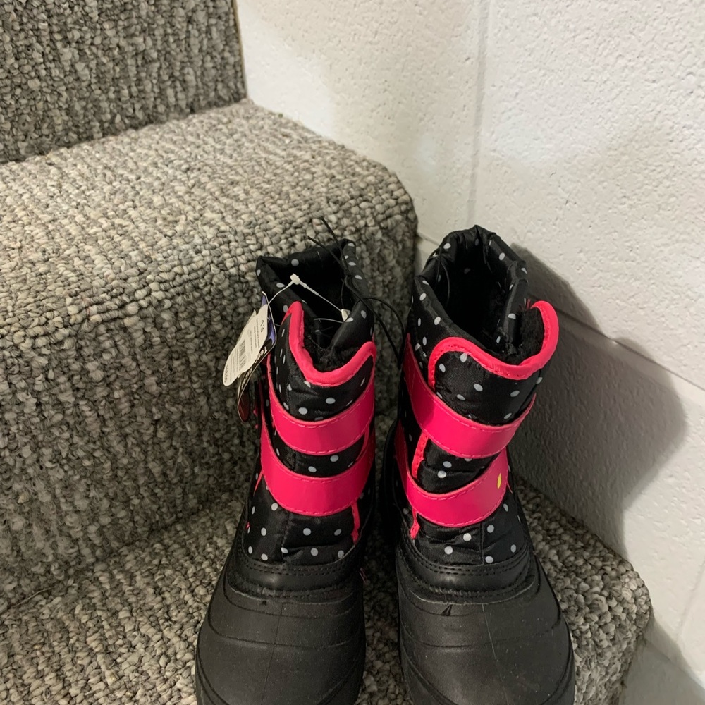 Toddler size 13. Winter boots. New with tag .